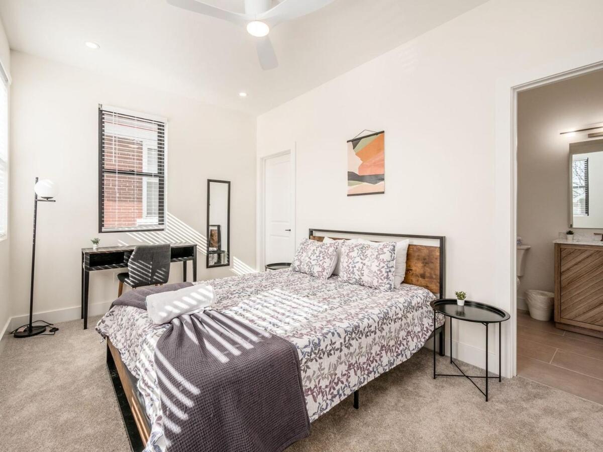 Modern Luxury 4br 3 5ba Oasis In Historic Old Town East Pd Ferienhaus