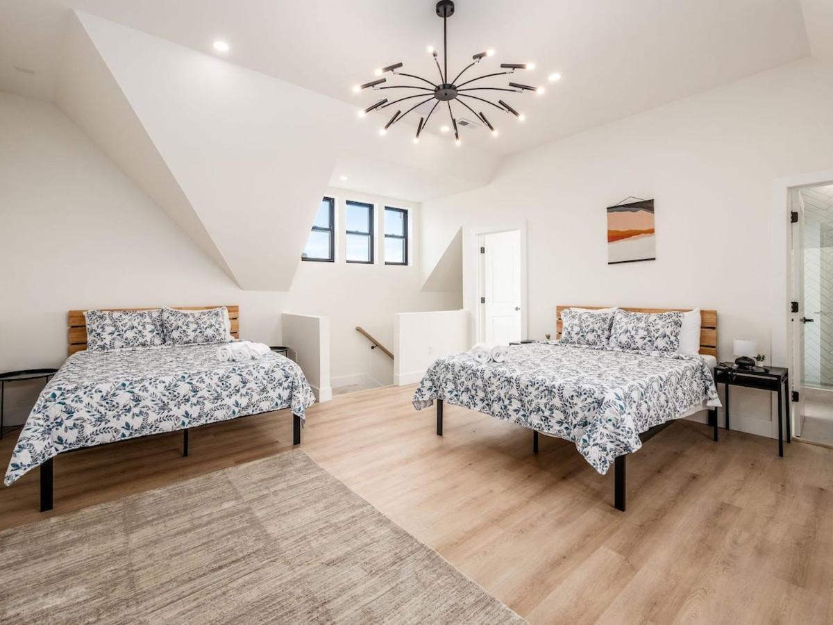 Ferienhaus Modern Luxury 4br 3 5ba Oasis In Historic Old Town East Pd