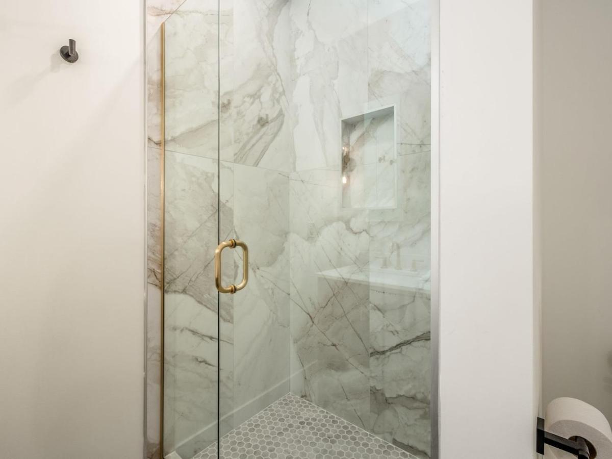 Modern Luxury 4br 3 5ba Oasis In Historic Old Town East Pd Columbus