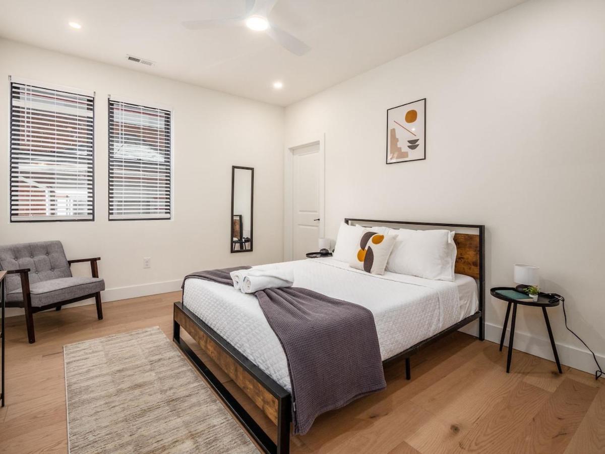 Modern Luxury 4br 3 5ba Oasis In Historic Old Town East Pd Ferienhaus *