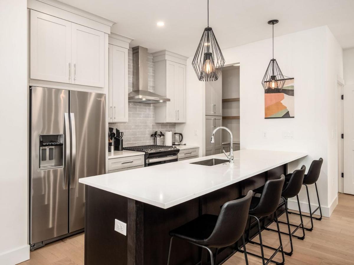 Modern Luxury 4br 3 5ba Oasis In Historic Old Town East Pd Ferienhaus *